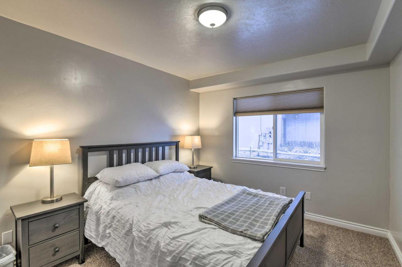 Cozy Anchorage Townhome Less Than Half Mile To Jewel Lake! Buitenkant foto